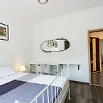 Center Big Family With Garden View Appartement