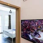 Appartement Center Big Family With Garden View