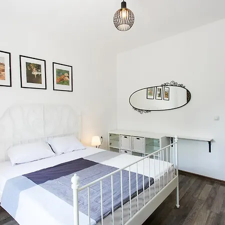 Center Big Family With Garden View Plovdiv