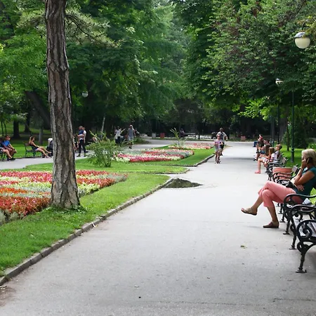 Apartman Center Big Family With Garden View Plovdiv