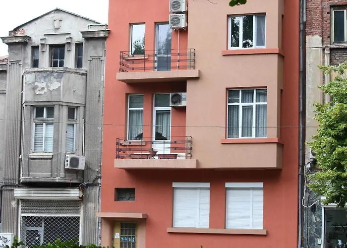 Center Big Family With Garden View Appartement